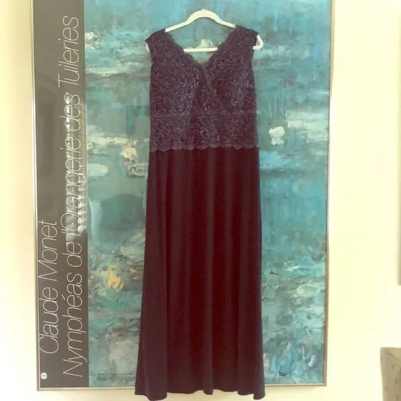 Alex Evenings Navy Sleeveless Gown Sz14P - Picture 3 of 16